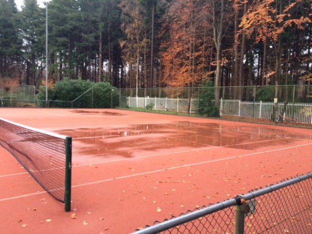 renovatie onderhoud tennisbanen